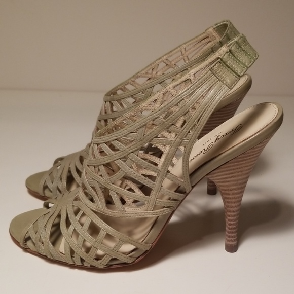 TRACY REESE Babette Slingback Heel NWOB 7 - Picture 5 of 7
